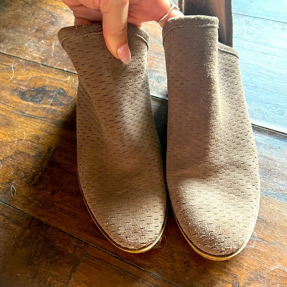 LUCKY BRAND BOOTIES